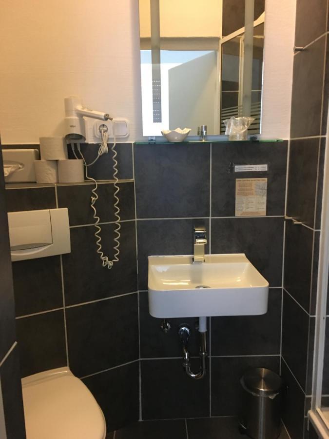 Hotel Augsburg Goldener Falke Exteriör bild