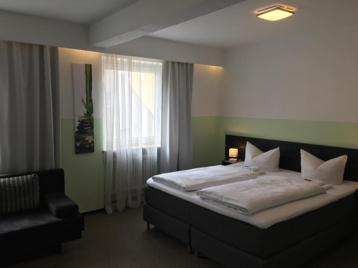 Hotel Augsburg Goldener Falke Exteriör bild